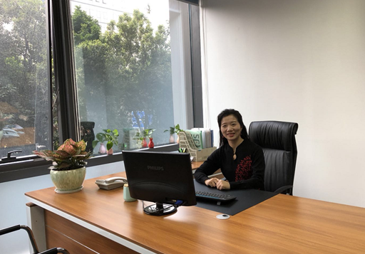 贺深圳市j9集团国际站官网药业分公司乔迁之喜